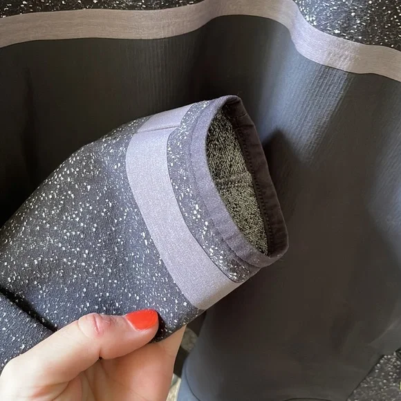 ROBERT GELLER x lululemon Take The Moment Hooded 1/2 Zip - Picture 7 of 7